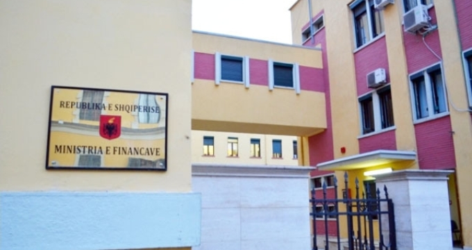 Strategji e re per Menaxhimin e Financave Publike: Ulje borxhit, rritje te ardhurave